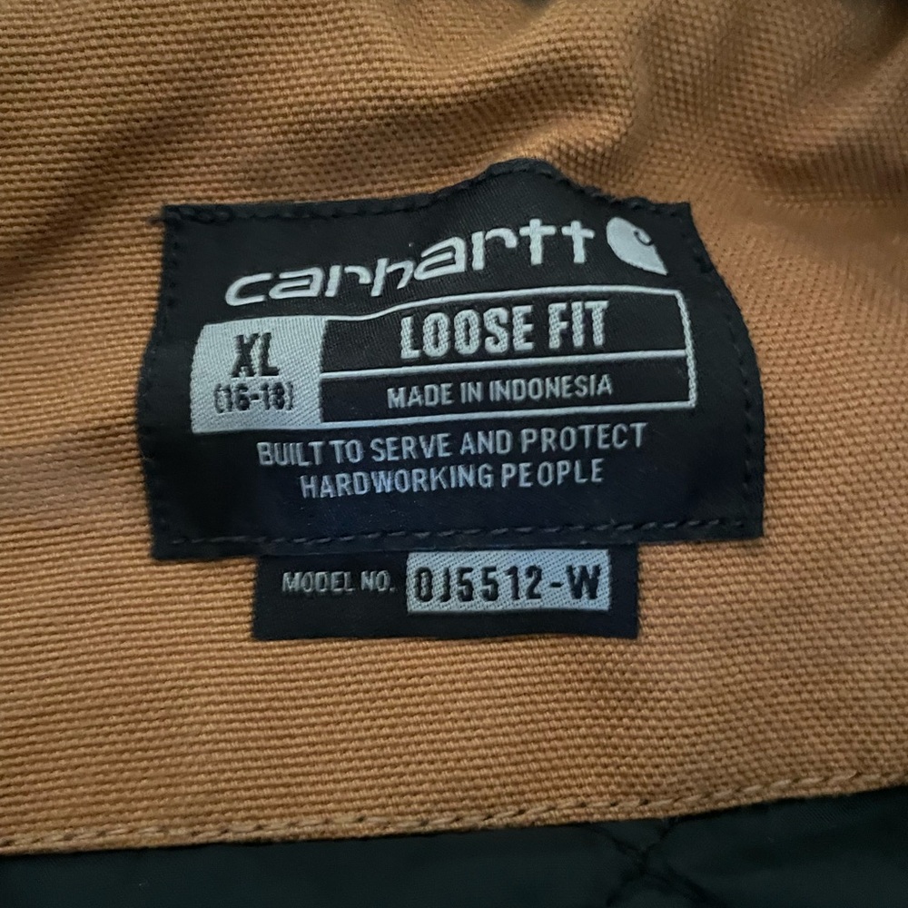 Excellent like new Carharrt coat - Picture 3 of 7